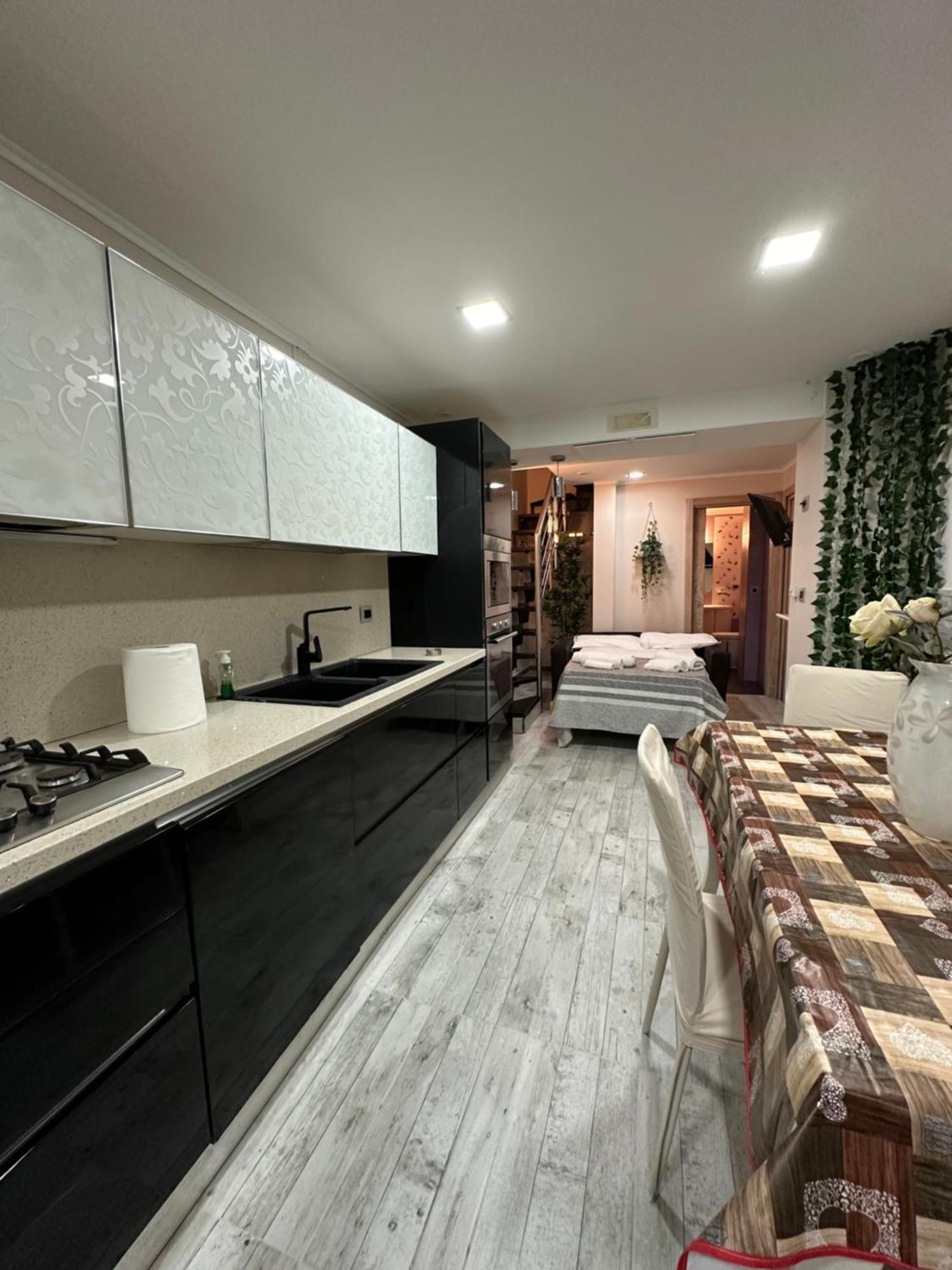 Fox Holiday Home In The Port Naples Extérieur photo